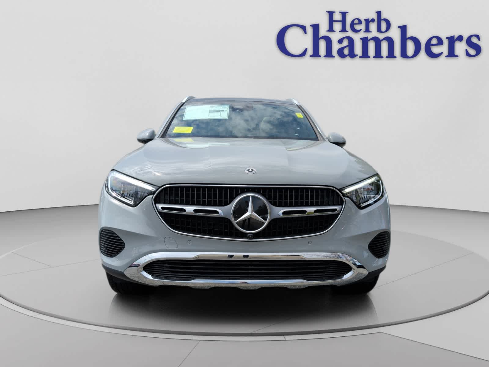 new 2026 Mercedes-Benz GLC 300 car