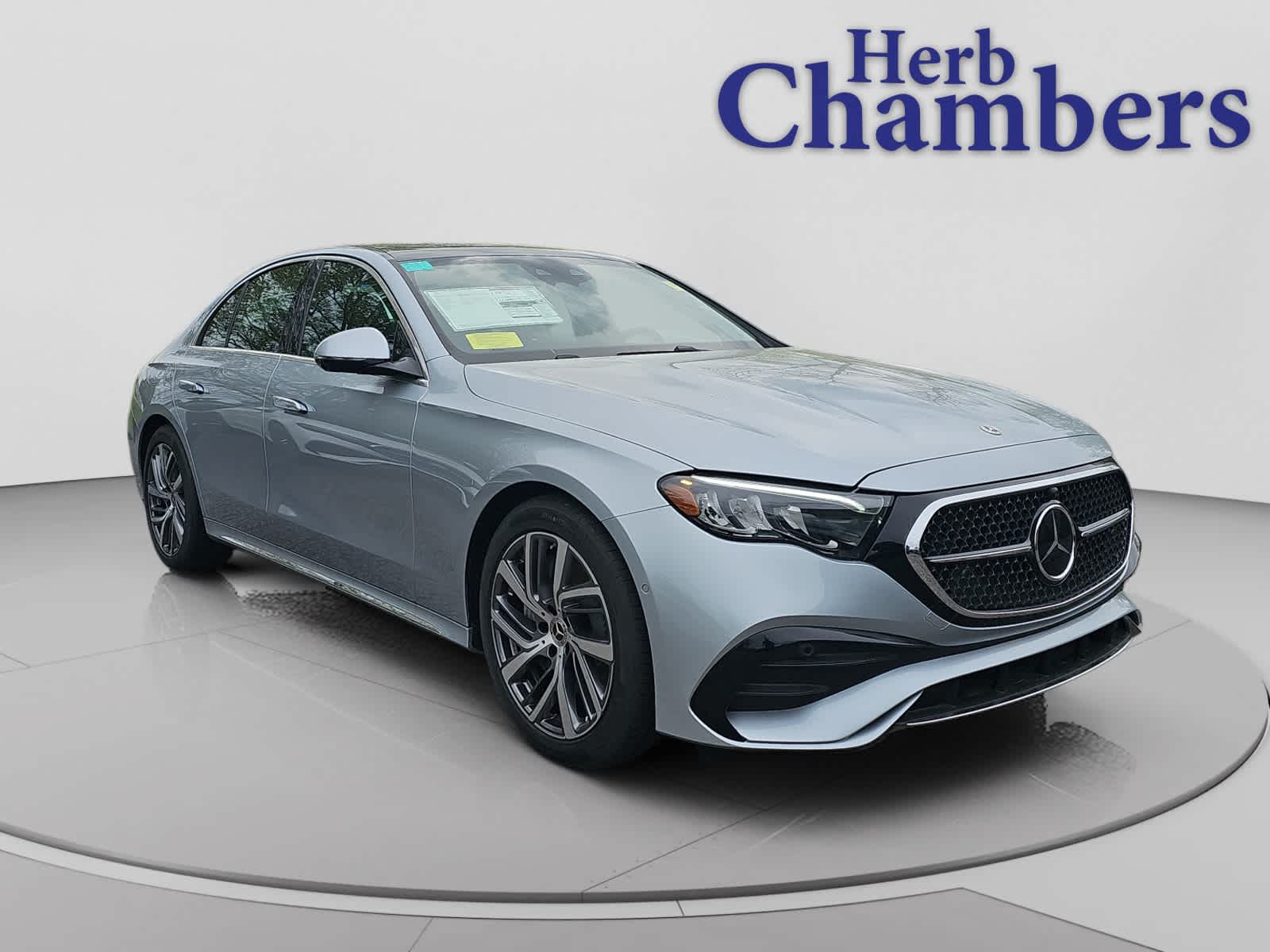 2026 Mercedes-Benz E-Class E450 4MATIC's photo