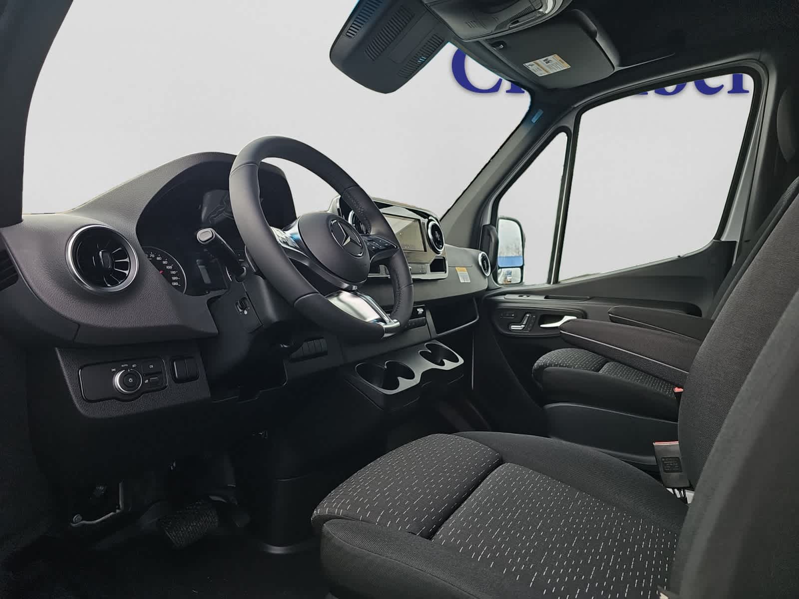 new 2025 Mercedes-Benz Sprinter 2500 car