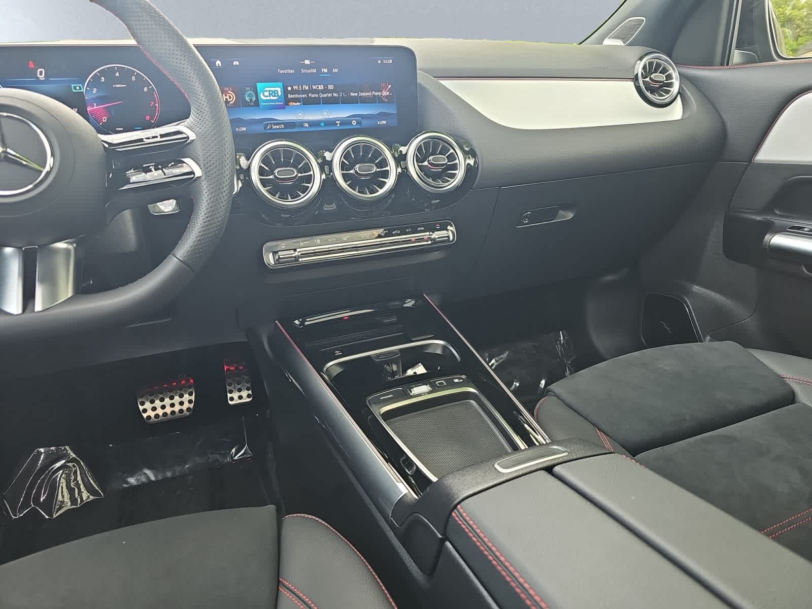 used 2026 Mercedes-Benz GLA 250 car, priced at $43,298