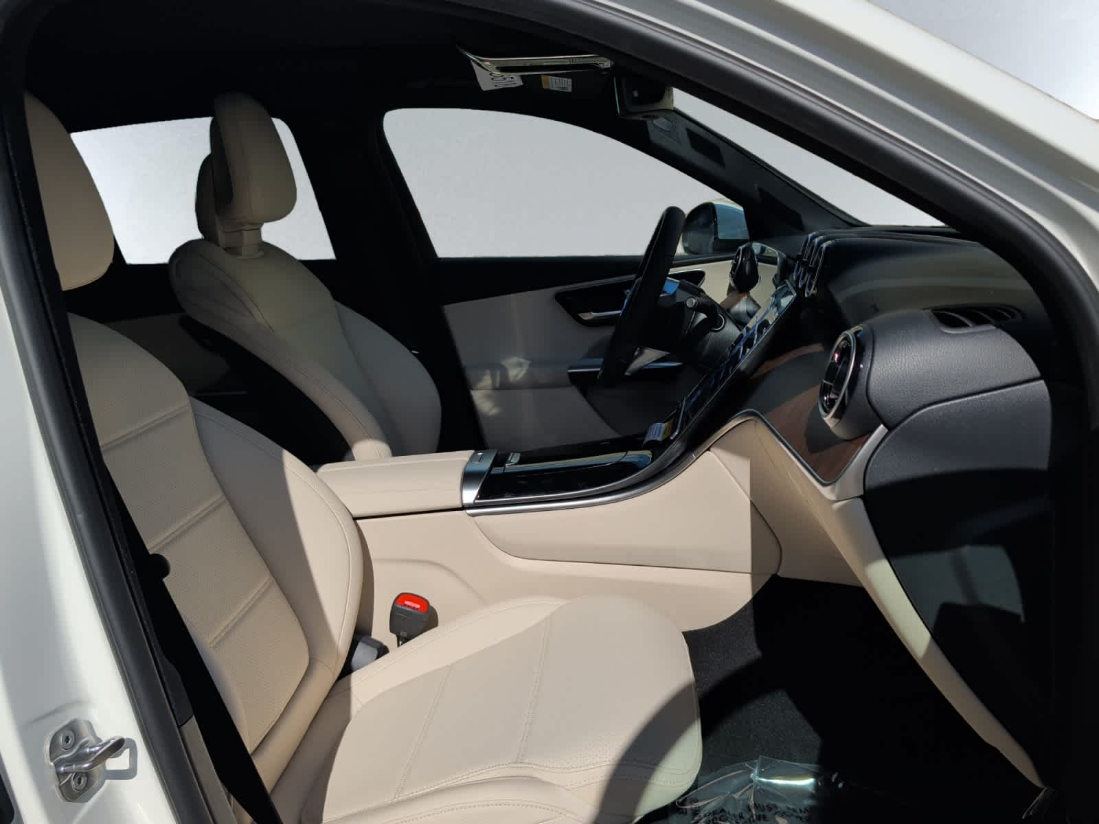 new 2026 Mercedes-Benz GLC 300 car