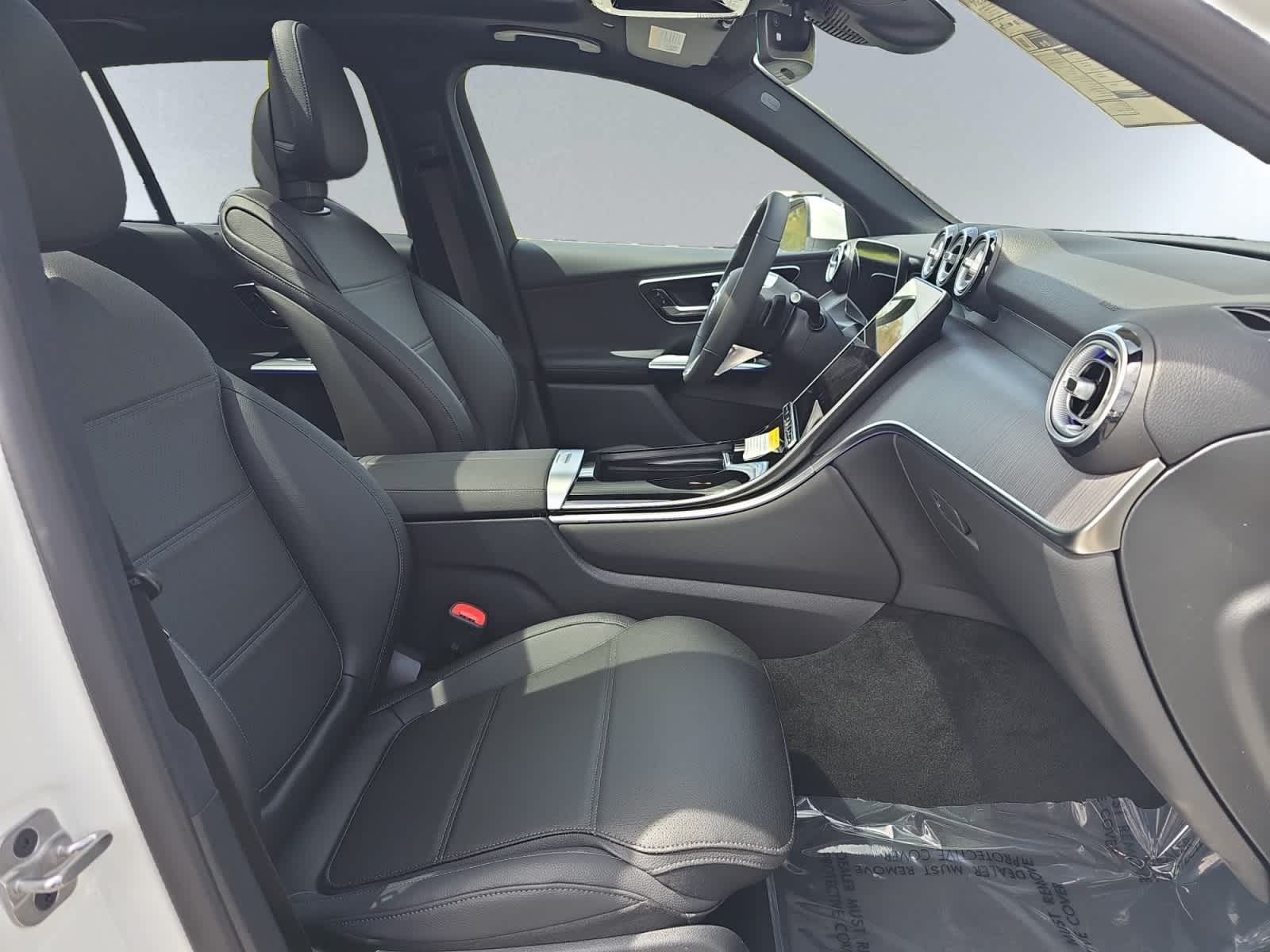 new 2026 Mercedes-Benz GLC 300 car