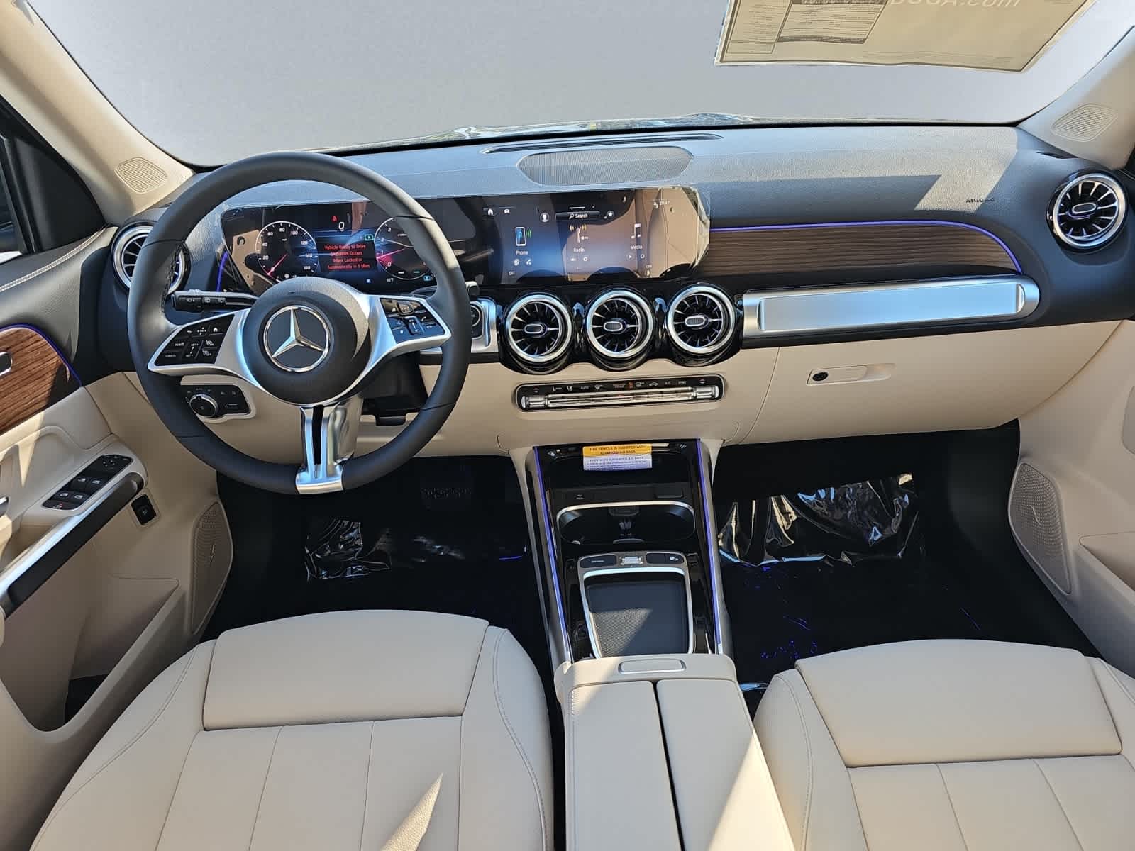 new 2026 Mercedes-Benz GLB 250 car