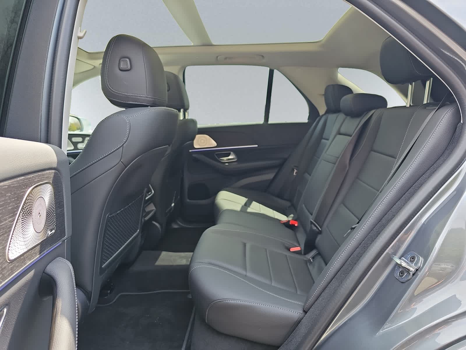 new 2026 Mercedes-Benz GLE 450 car