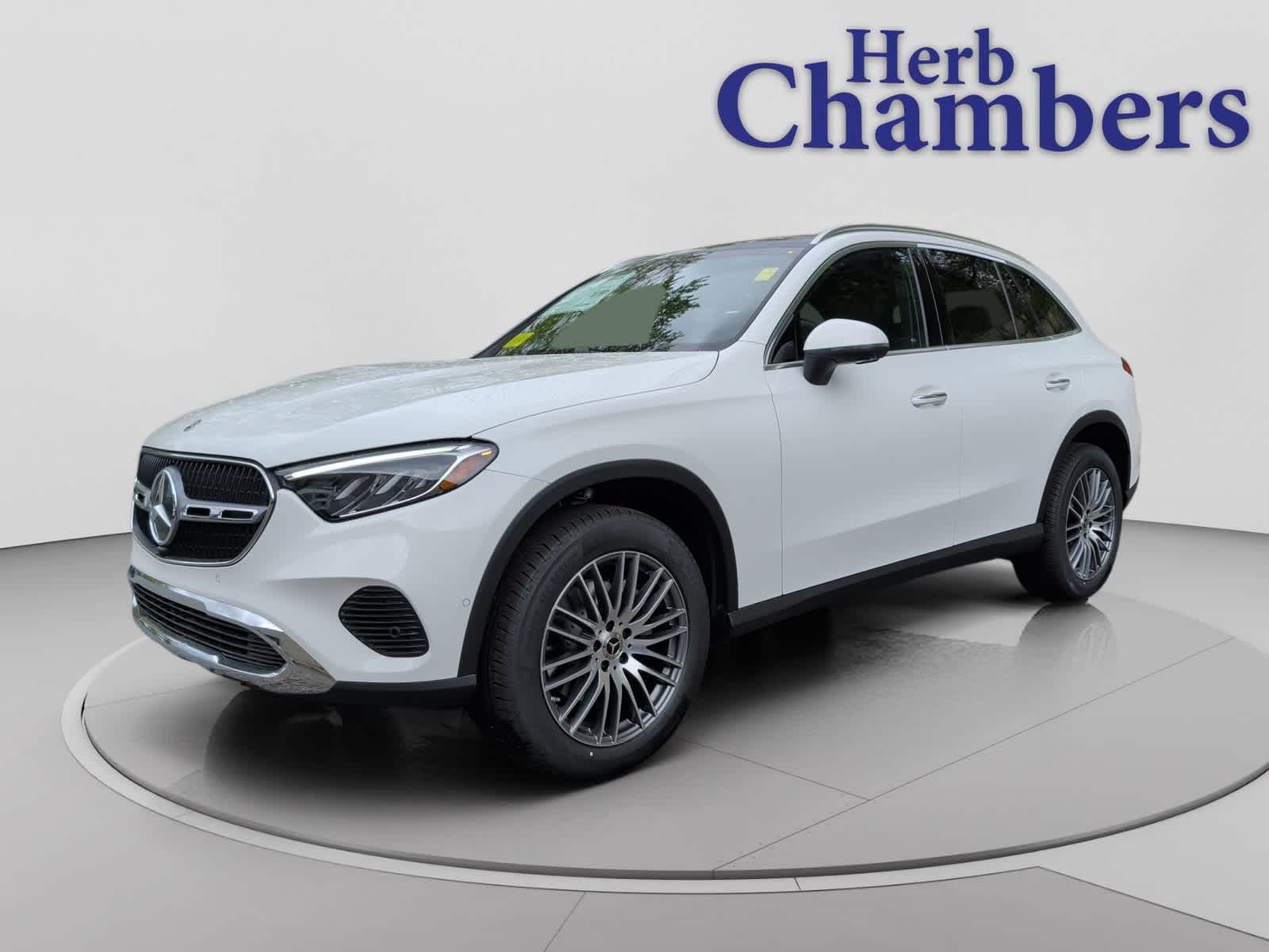 new 2026 Mercedes-Benz GLC 300 car