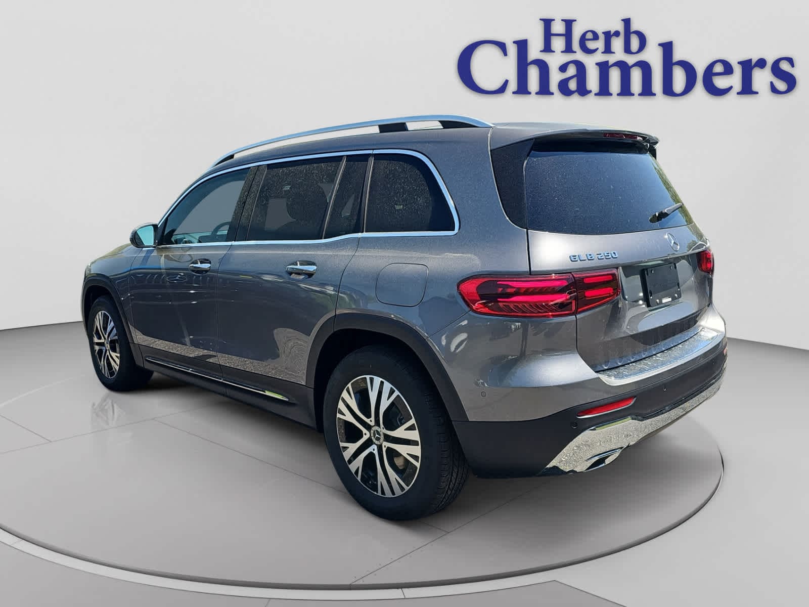 new 2026 Mercedes-Benz GLB 250 car