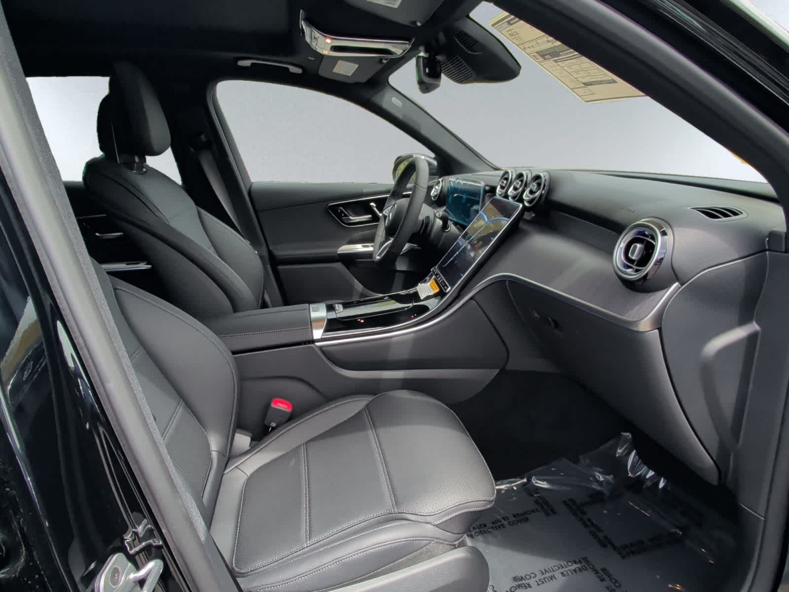 new 2026 Mercedes-Benz GLC 300 car