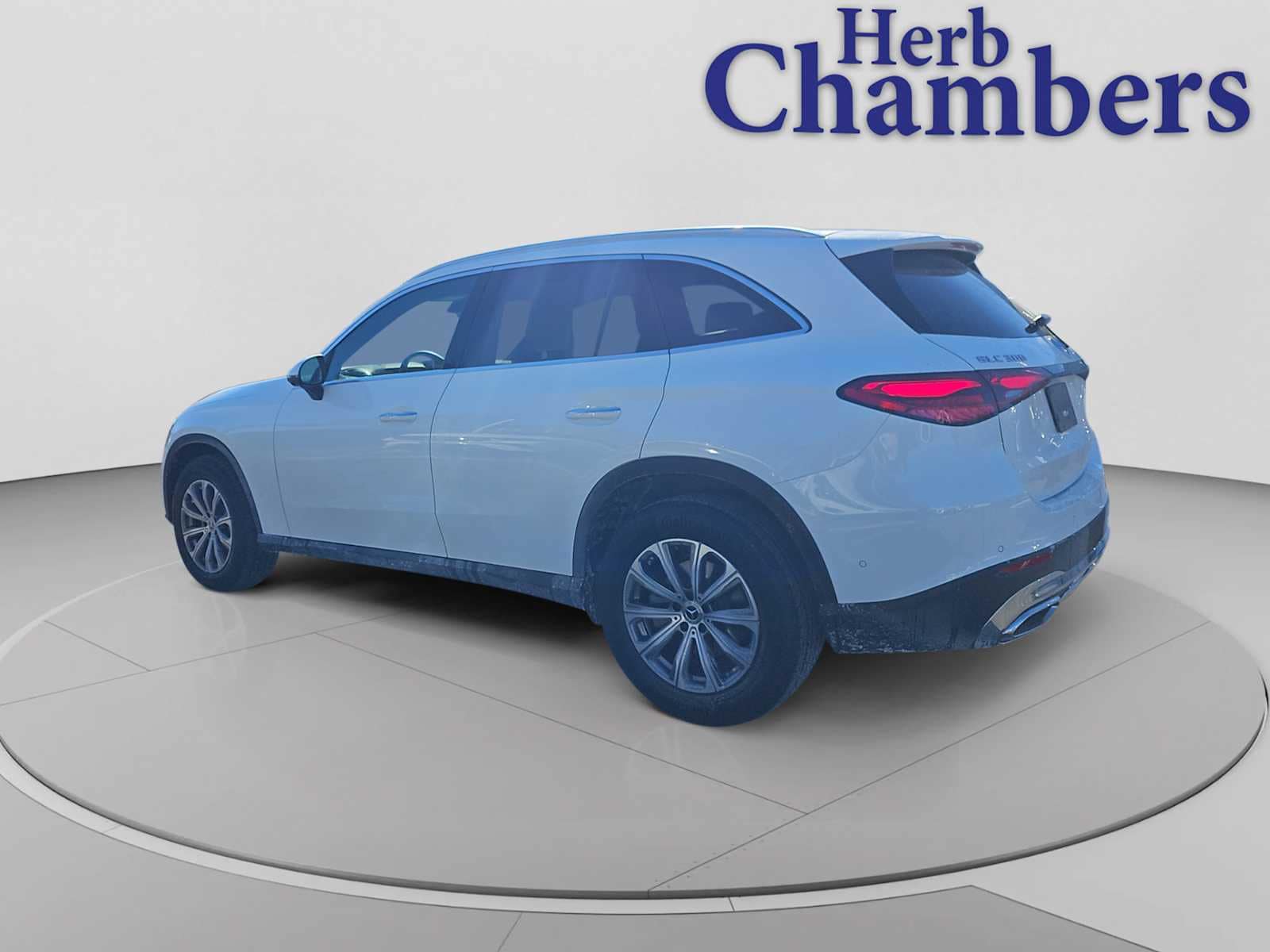 used 2026 Mercedes-Benz GLC 300 car, priced at $47,998