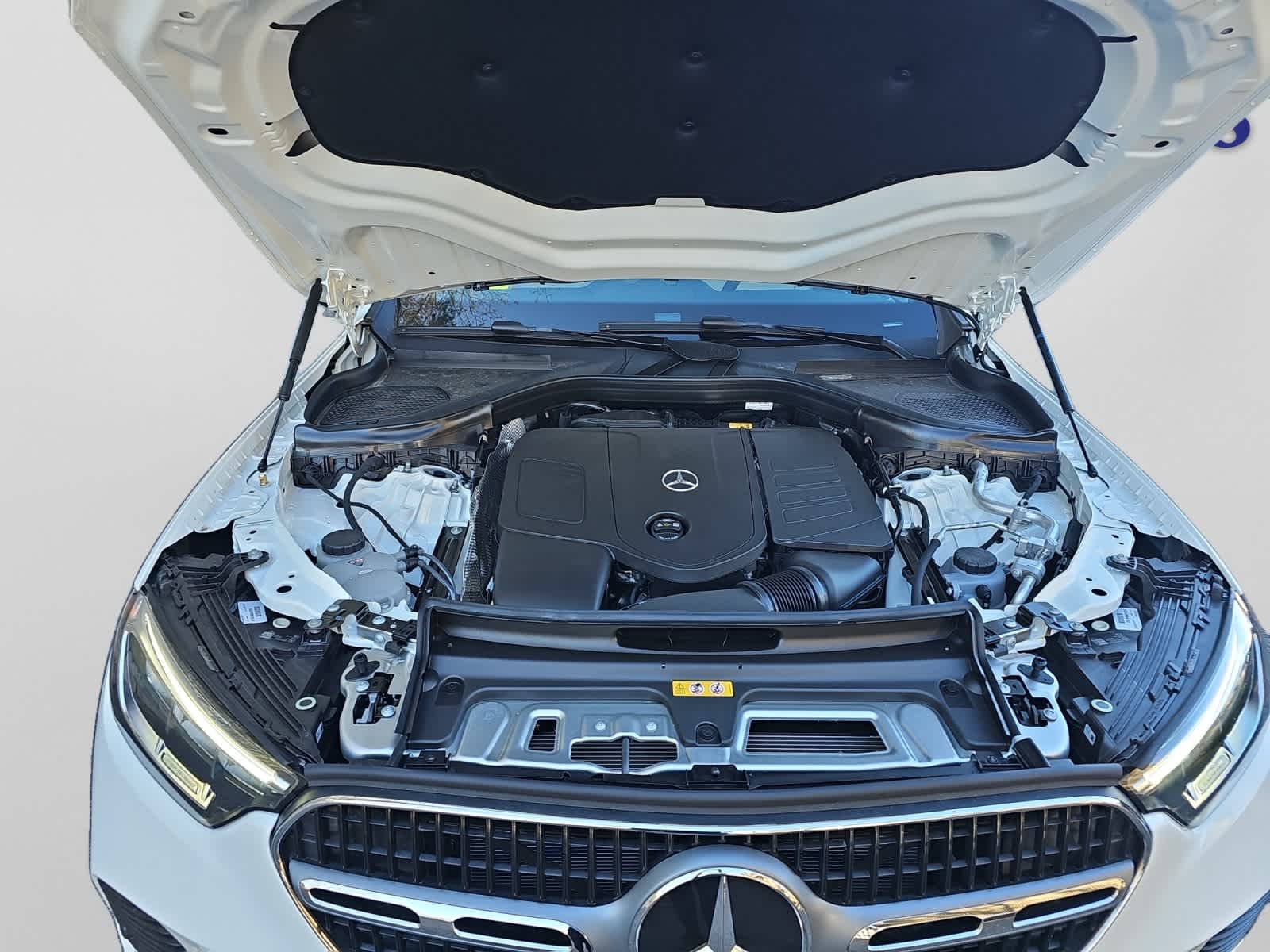 new 2026 Mercedes-Benz GLC 300 car