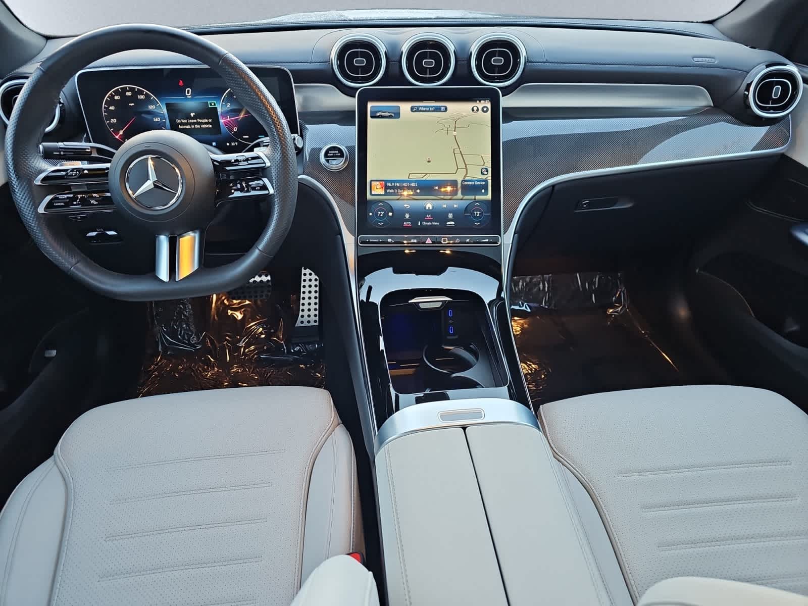 used 2024 Mercedes-Benz GLC 300 car, priced at $45,998