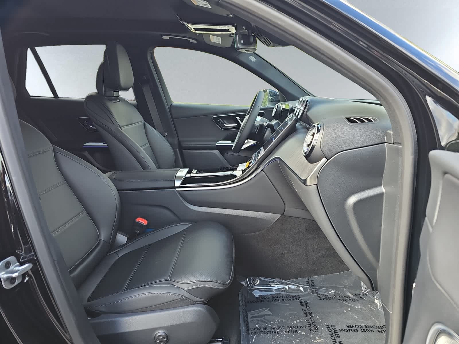 new 2026 Mercedes-Benz GLC 300 car