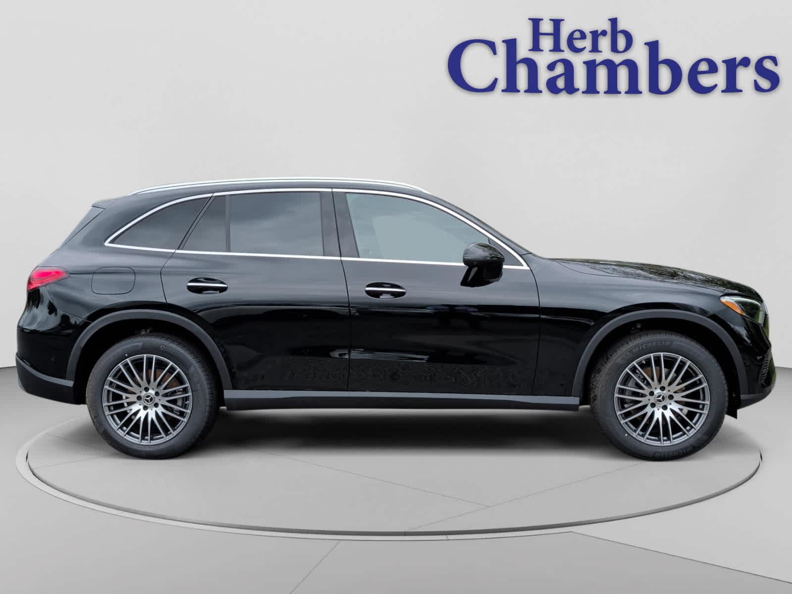 new 2026 Mercedes-Benz GLC 300 car