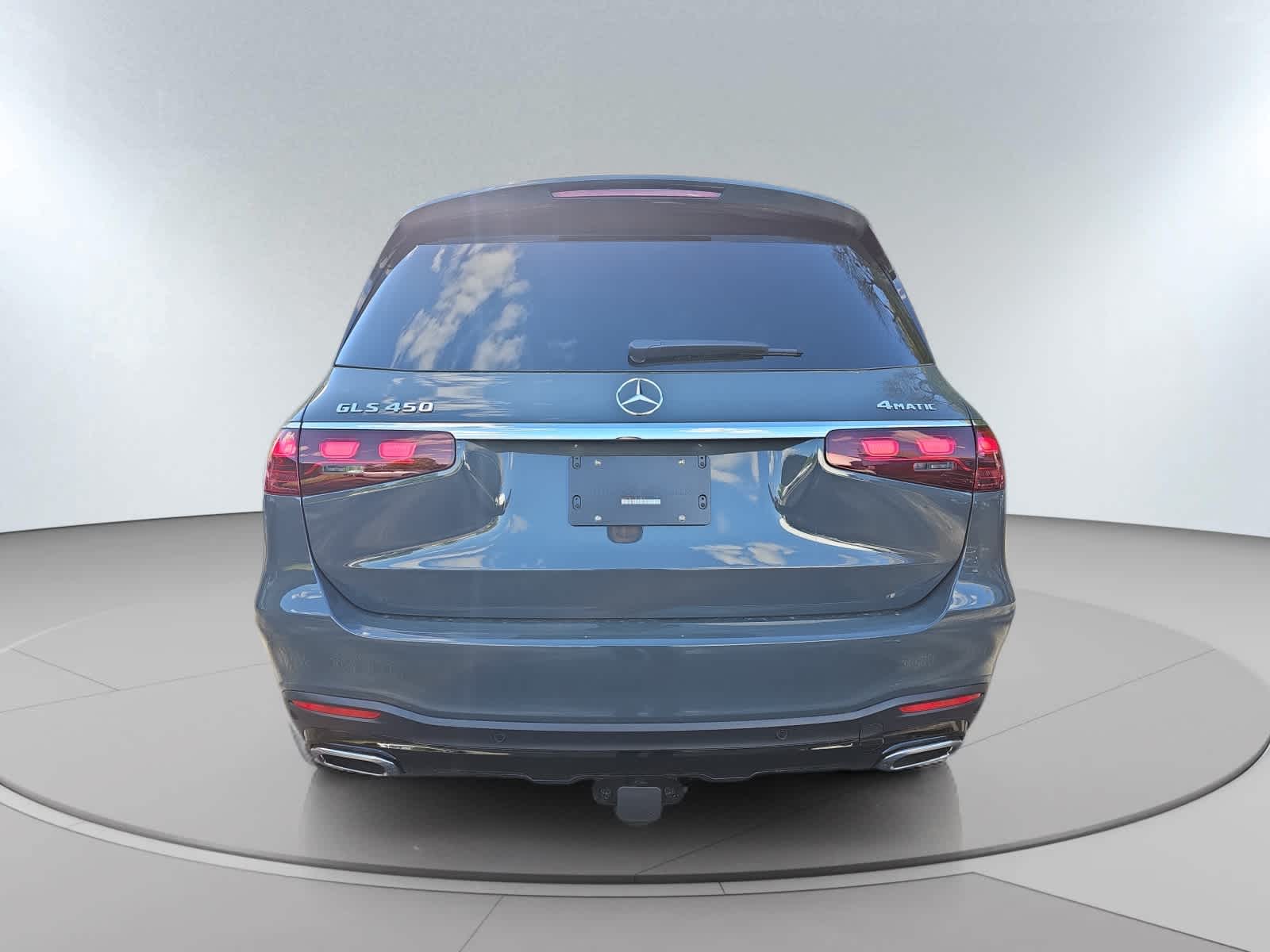 new 2026 Mercedes-Benz GLS 450 car