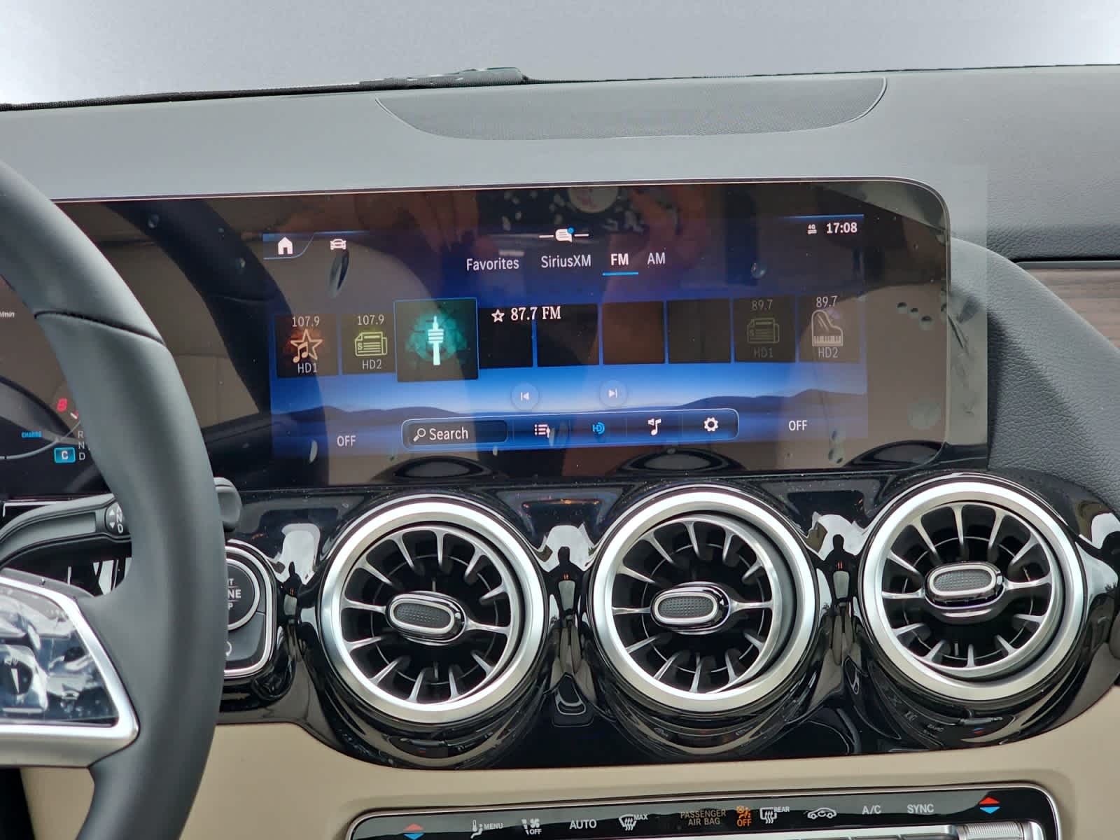 new 2026 Mercedes-Benz GLA 250 car