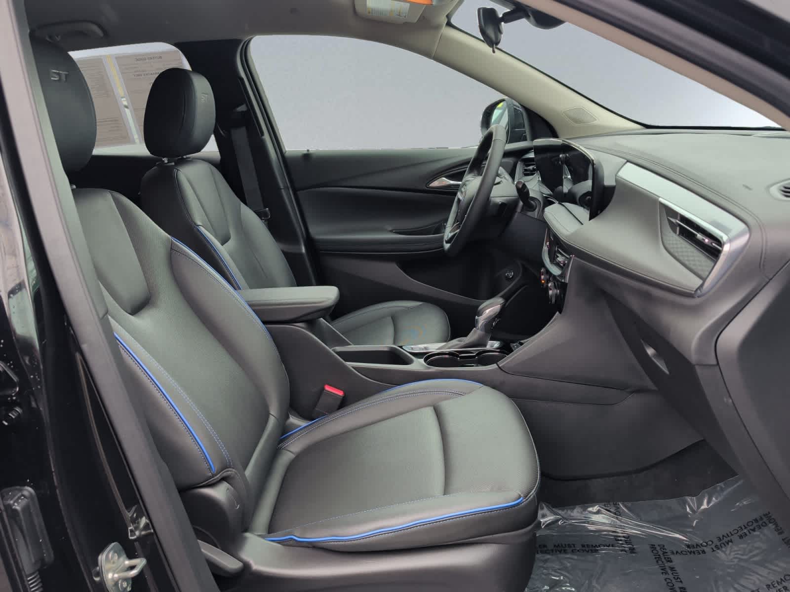 used 2025 Buick Encore GX car, priced at $24,998