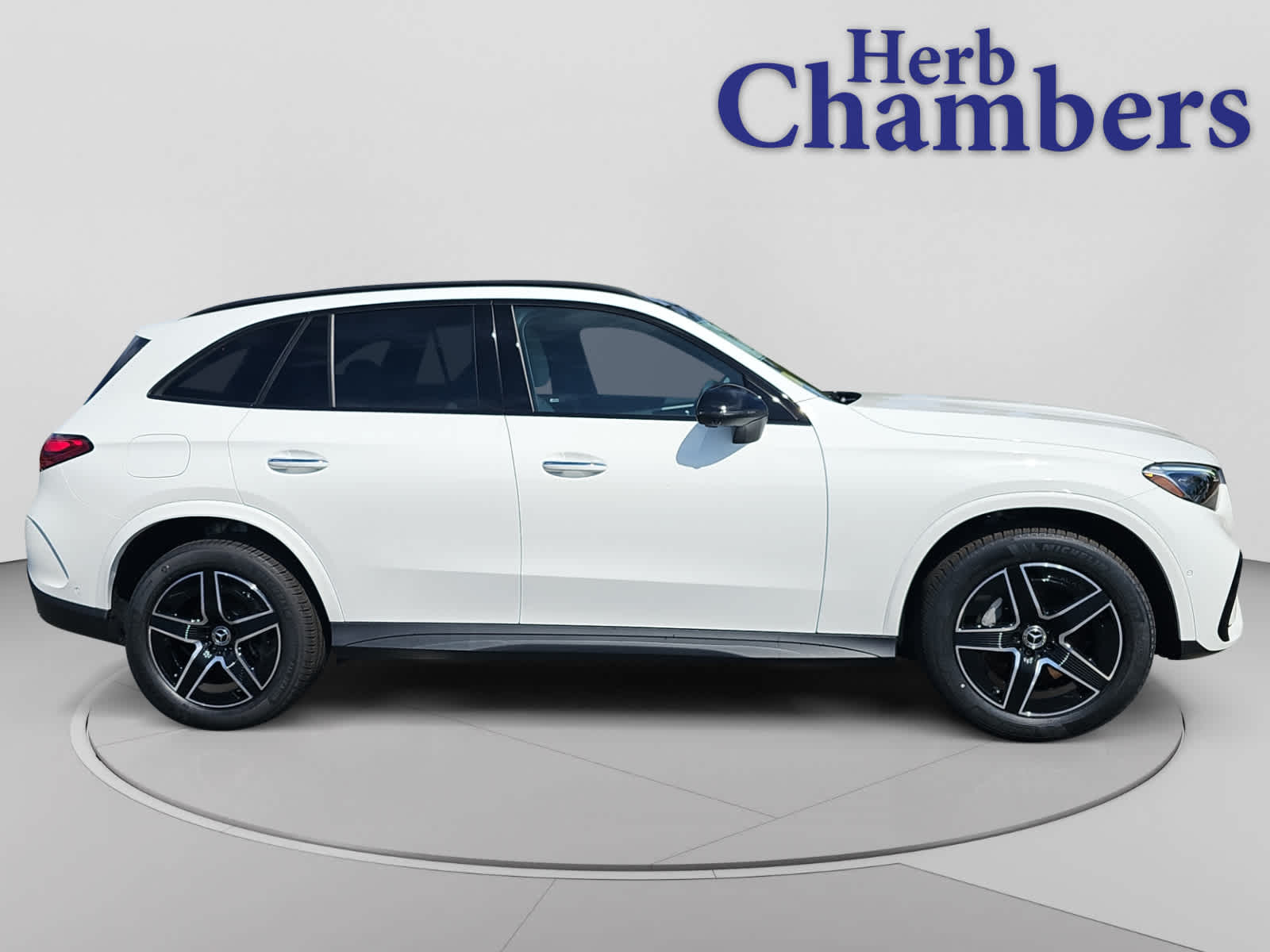 new 2026 Mercedes-Benz GLC 300 car