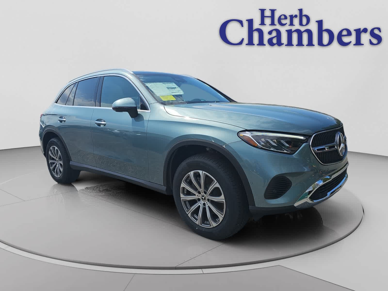 new 2026 Mercedes-Benz GLC 300 car