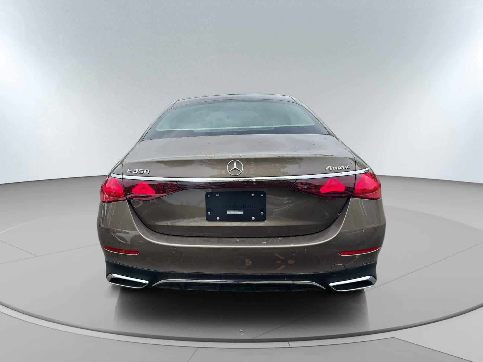 2026 Mercedes-Benz E-Class E350 - Photo 7