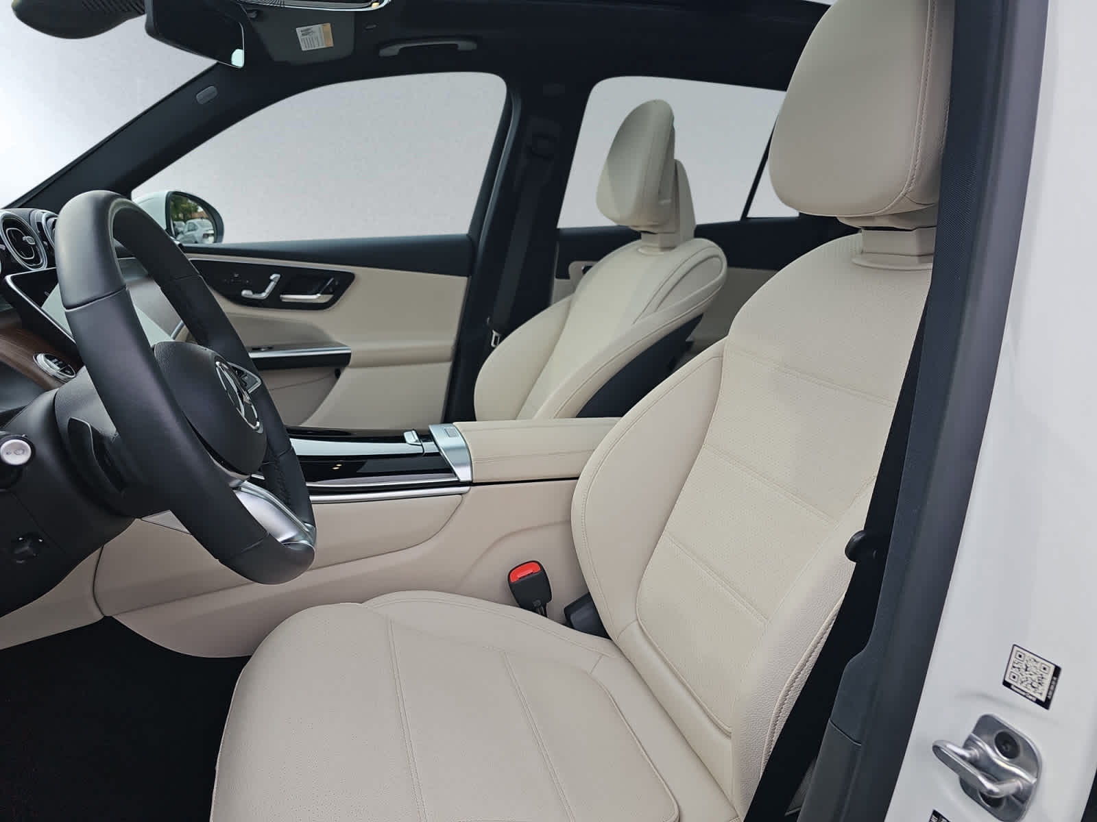 used 2026 Mercedes-Benz GLC 300 car, priced at $46,498