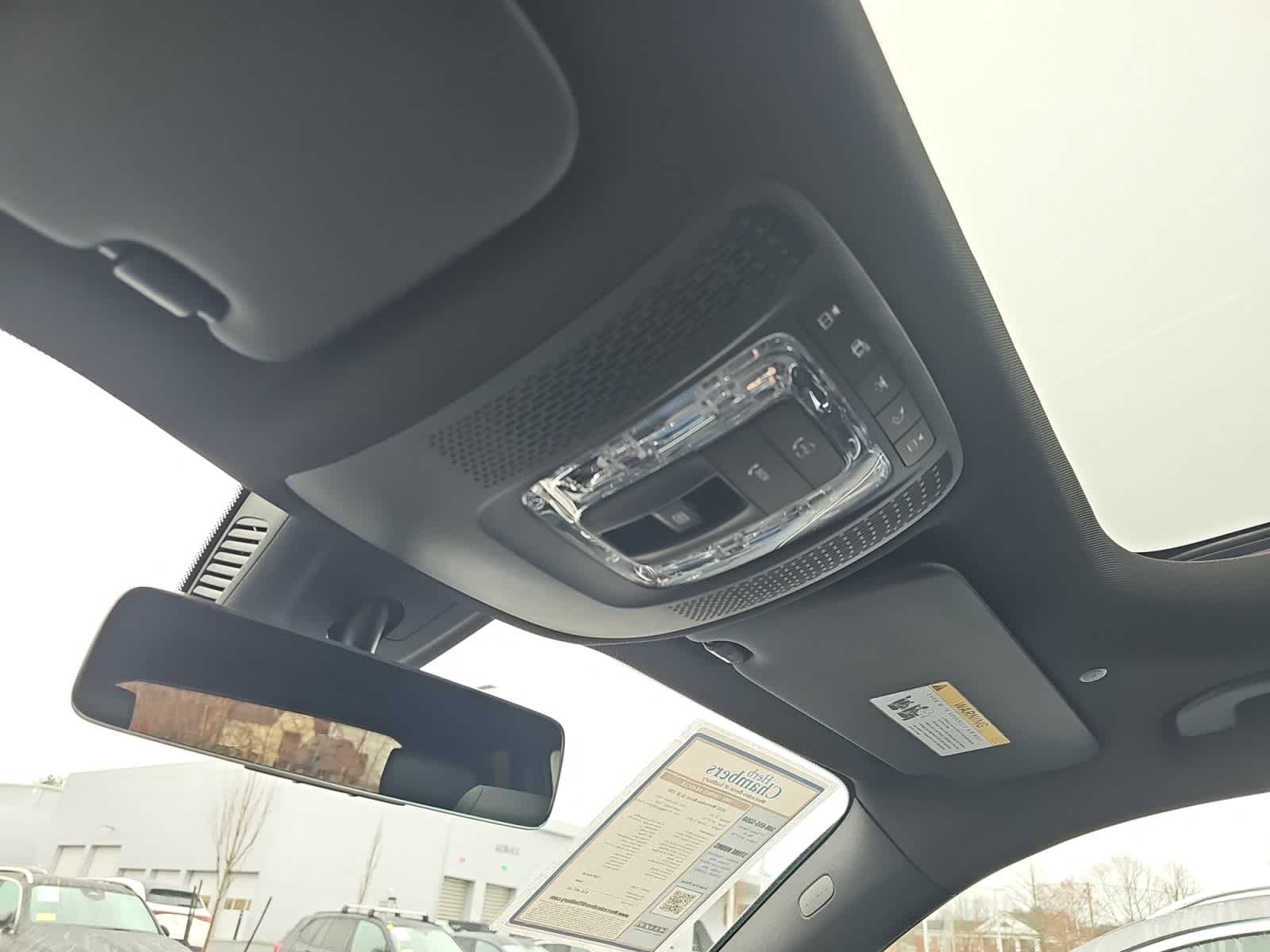 used 2022 Mercedes-Benz GLB 250 car, priced at $28,998