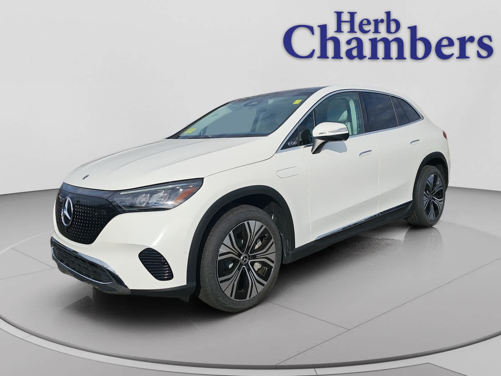 new 2026 Mercedes-Benz EQE 320 SUV car