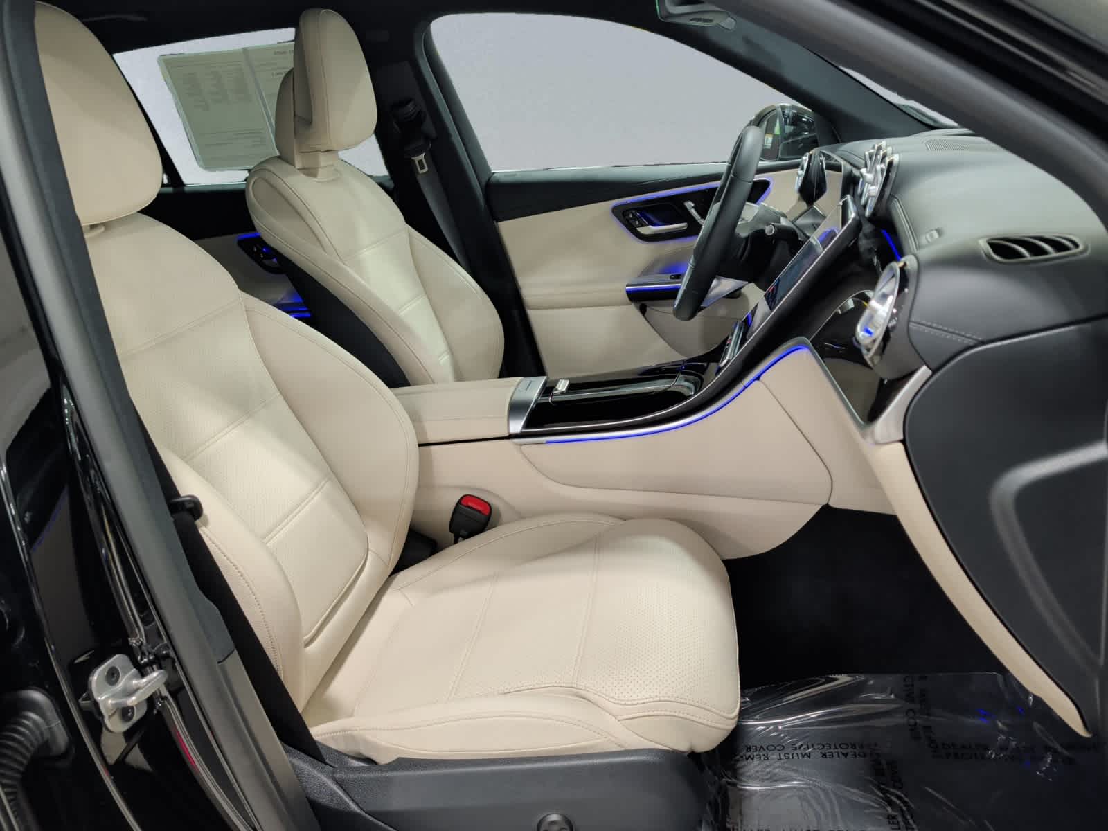 used 2025 Mercedes-Benz GLC 300 car, priced at $47,998