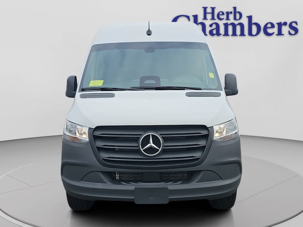 New 2025 Mercedes-Benz Sprinter 2500 Standard Roof 4-Cyl Diesel HO Van Cargo Van