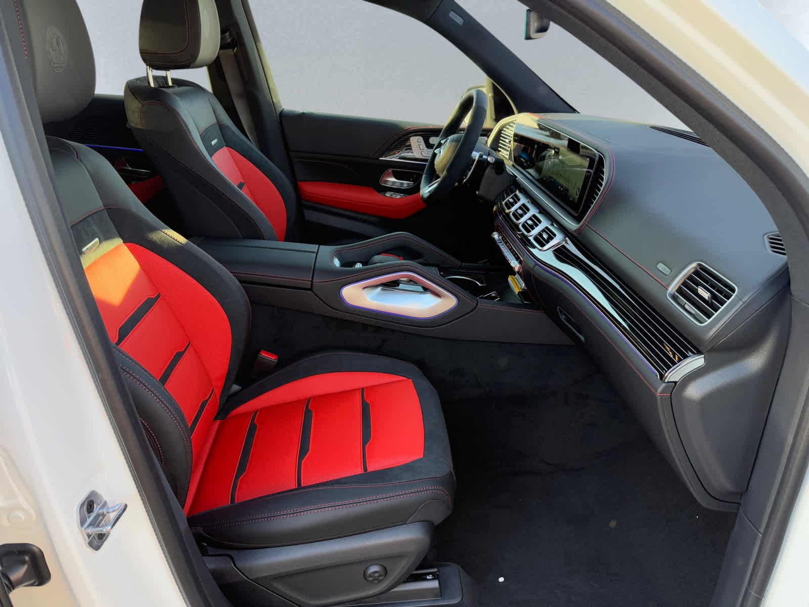 new 2025 Mercedes-Benz AMG GLE 53 car