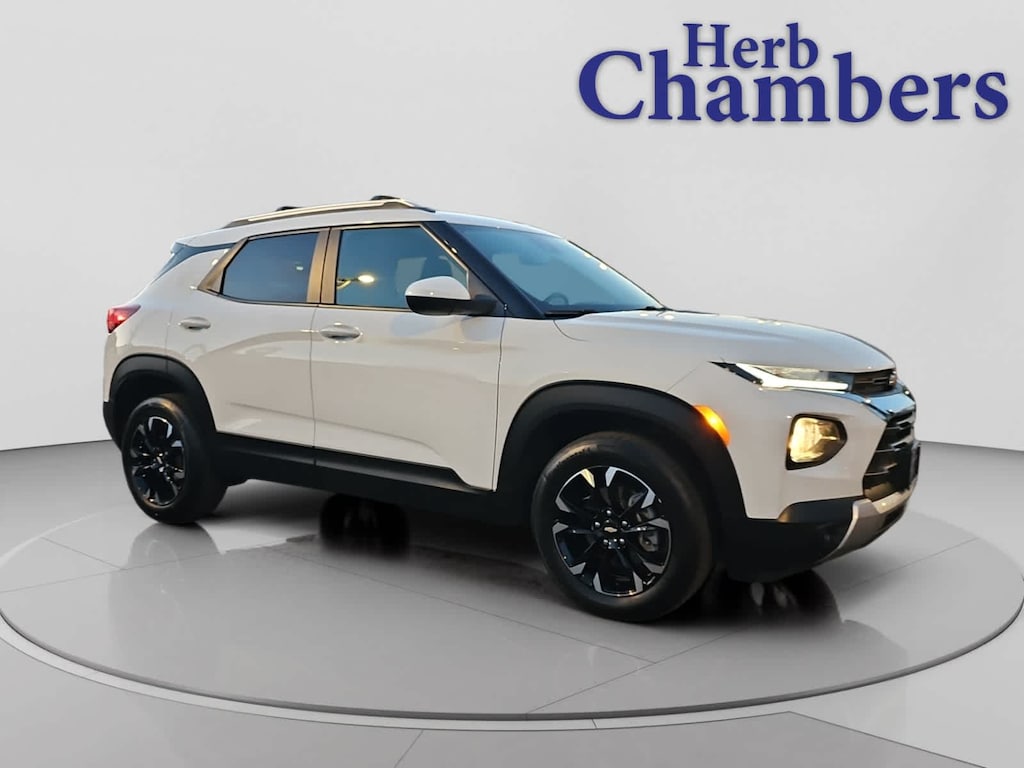 Used 2023 Chevrolet Trailblazer LT SUV