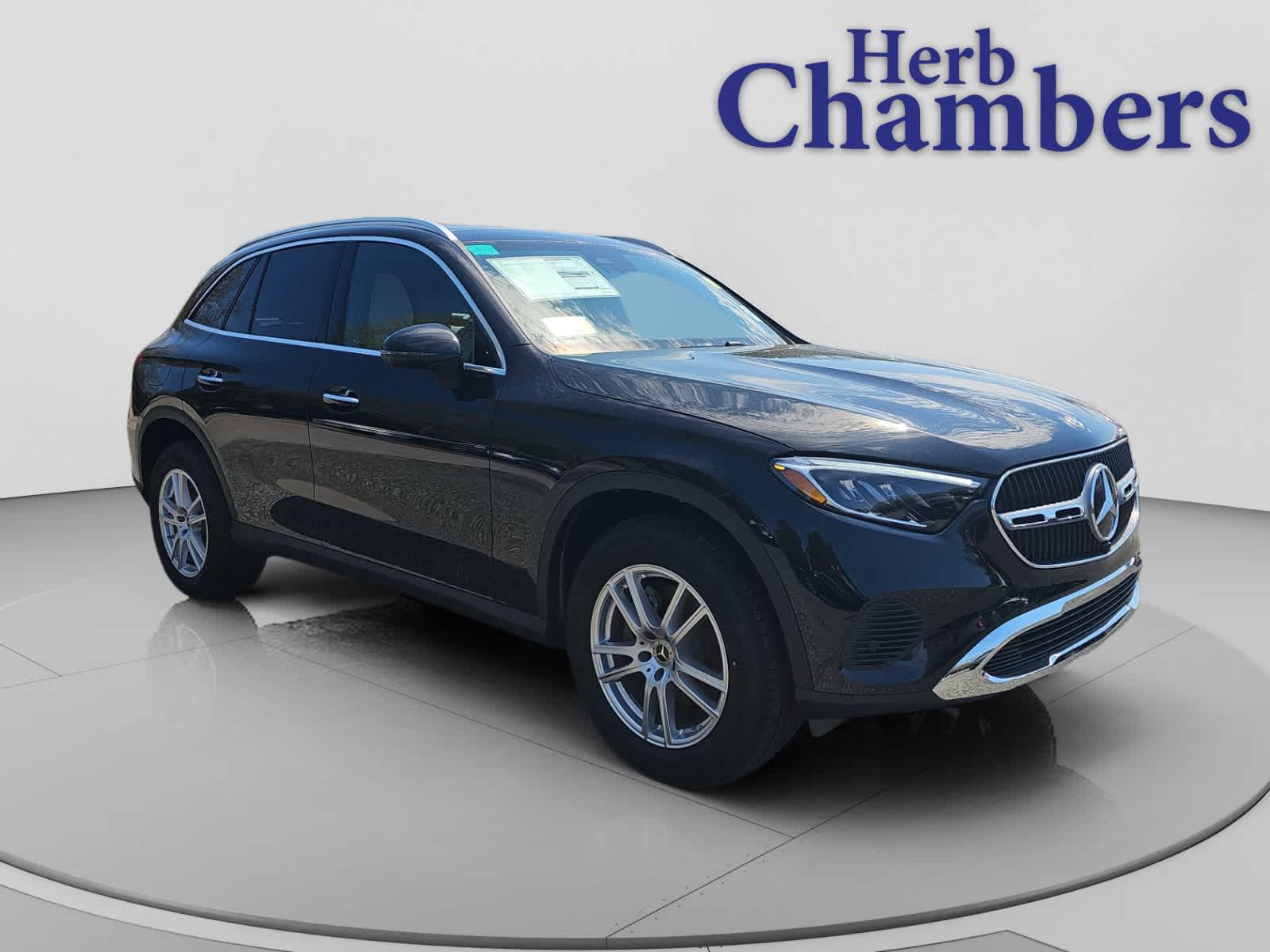 new 2026 Mercedes-Benz GLC 300 car