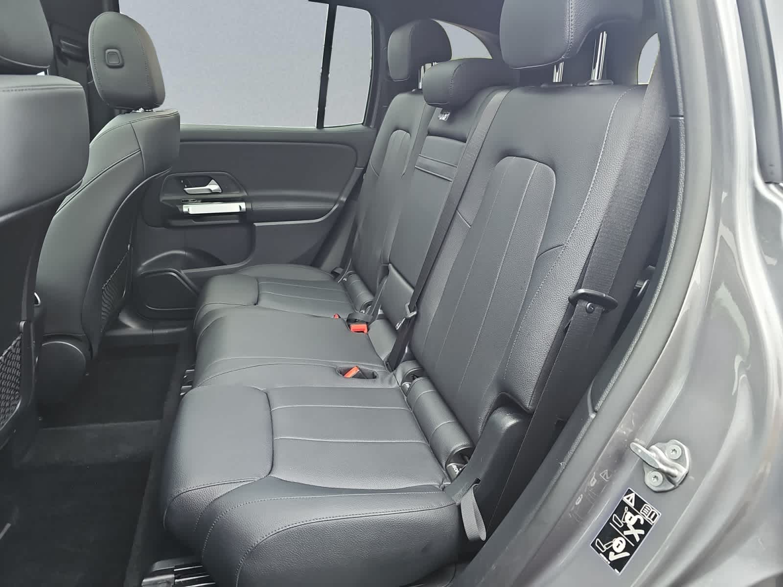 used 2022 Mercedes-Benz GLB 250 car, priced at $28,998