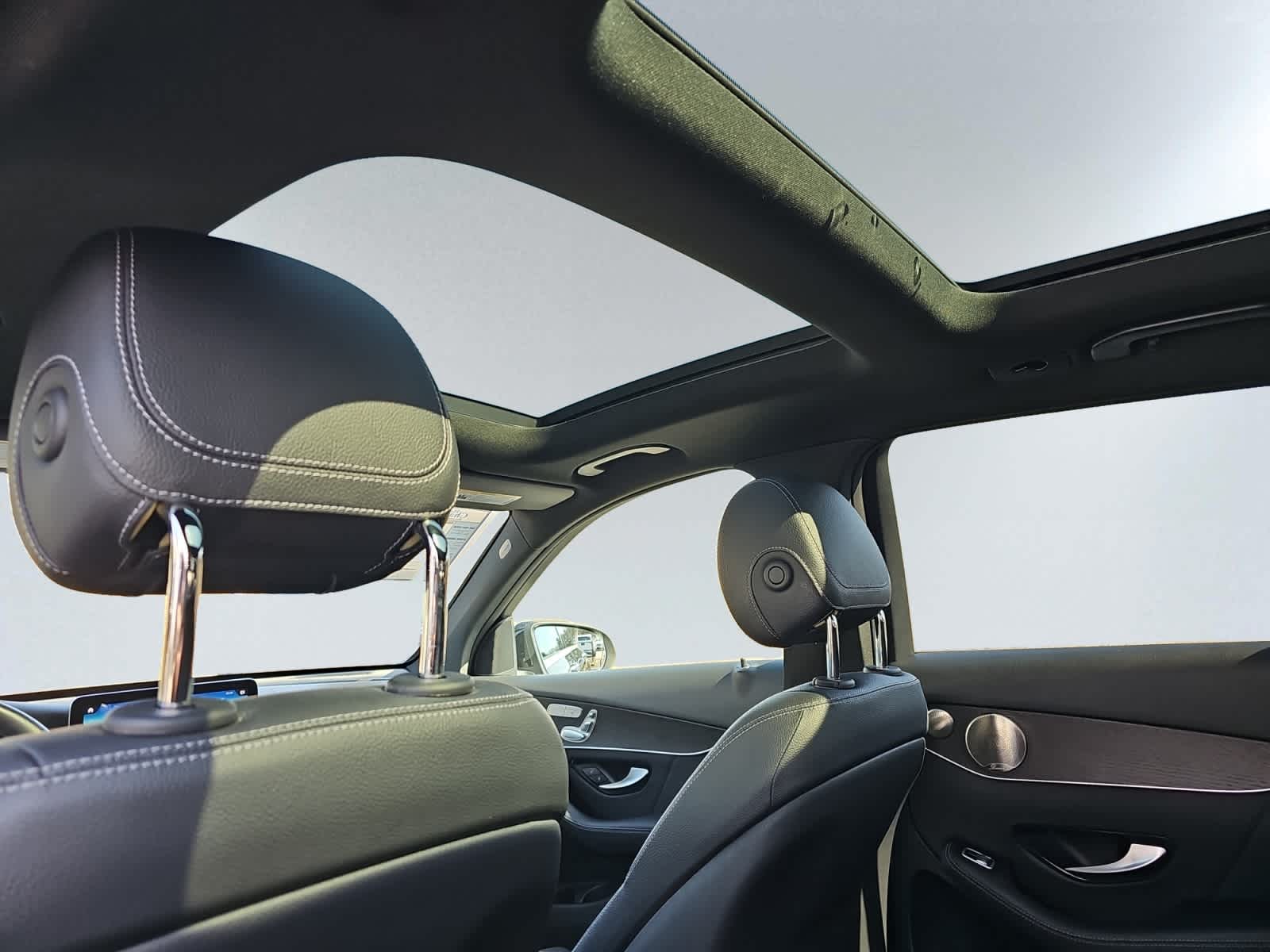 used 2021 Mercedes-Benz GLC 300 car, priced at $26,398