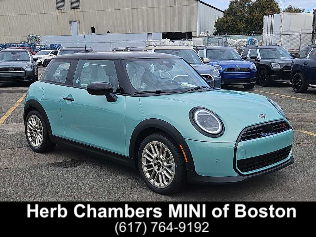 2026 MINI Hardtop 2 Door S's photo