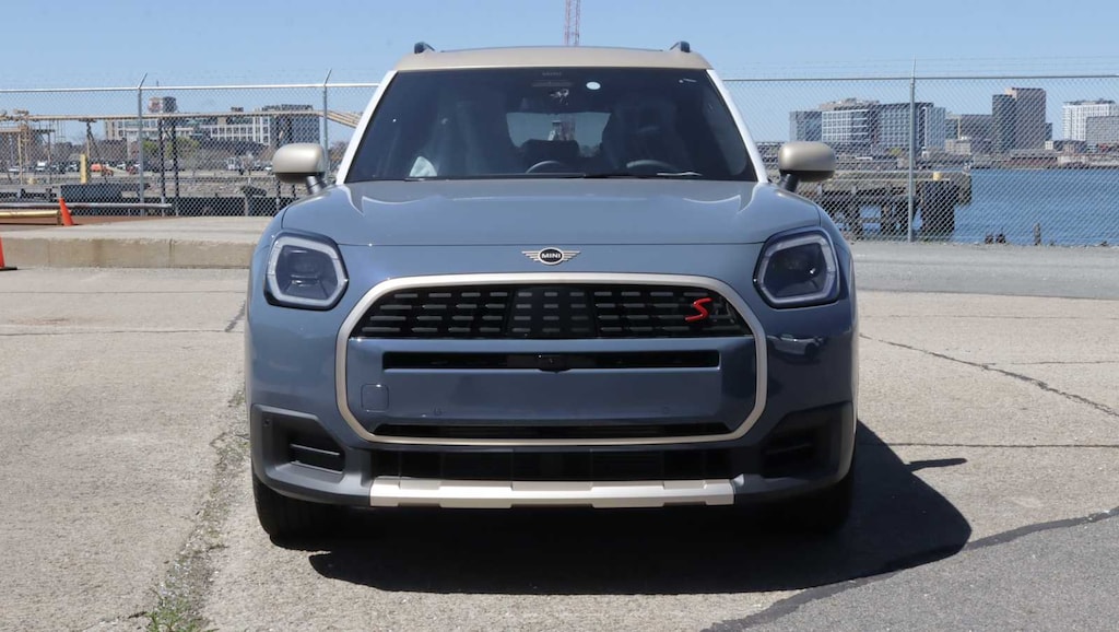 New 2026 MINI Countryman Iconic SUV