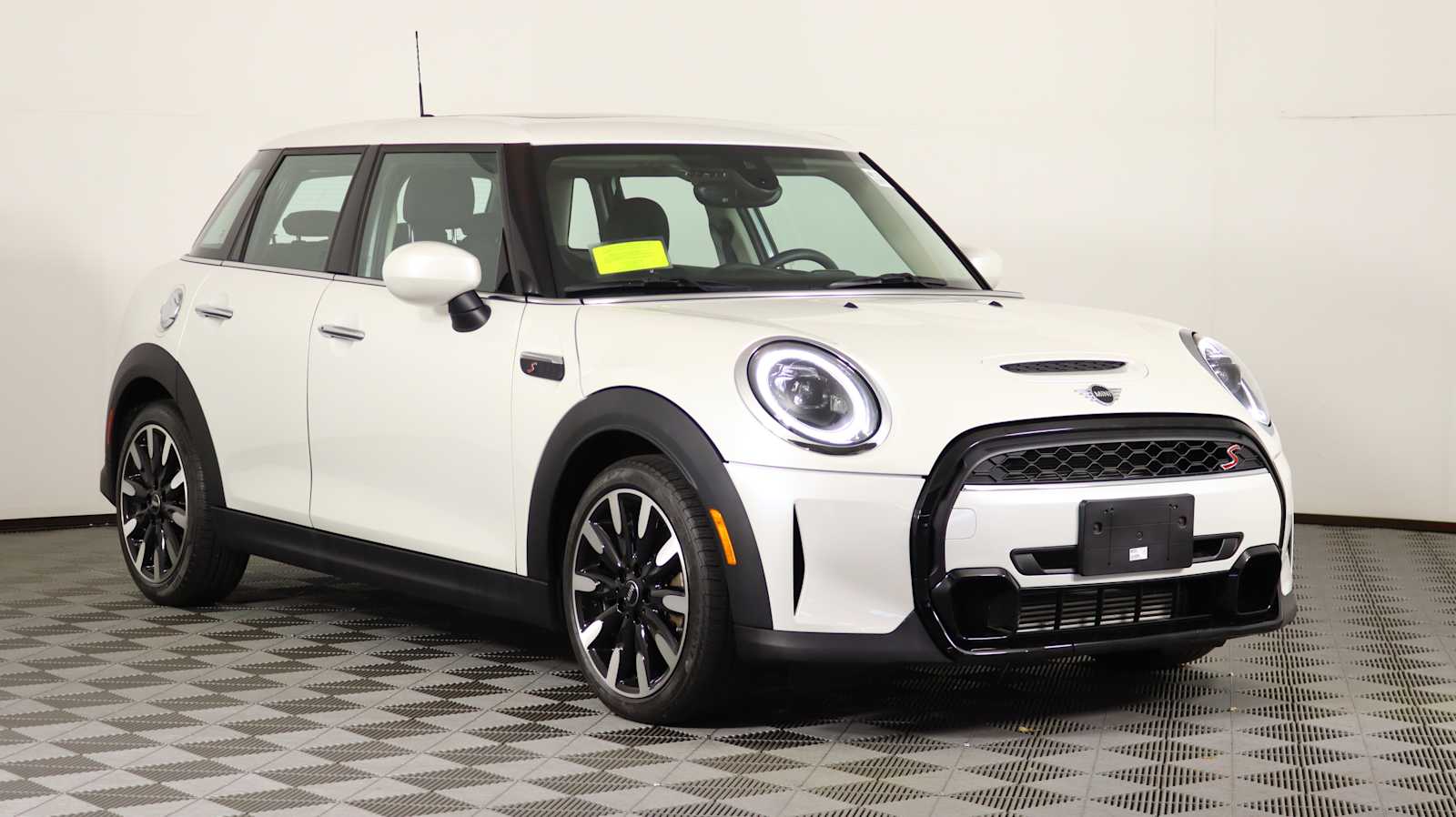 2023 MINI Hardtop 4 Door S
