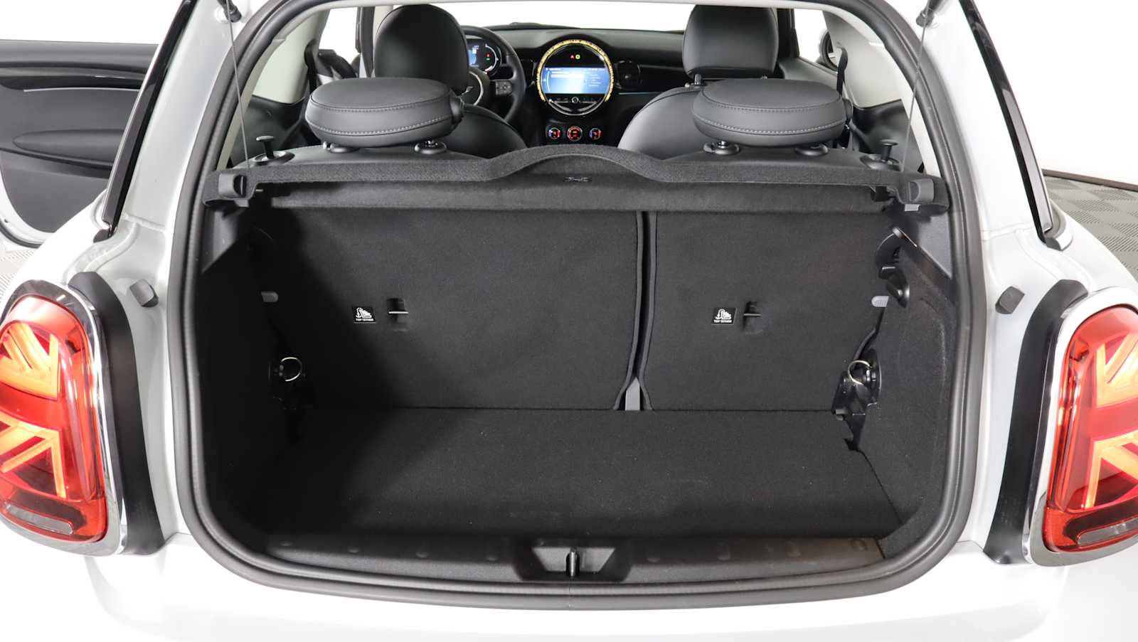 used 2023 MINI Hardtop 2 Door car, priced at $23,878