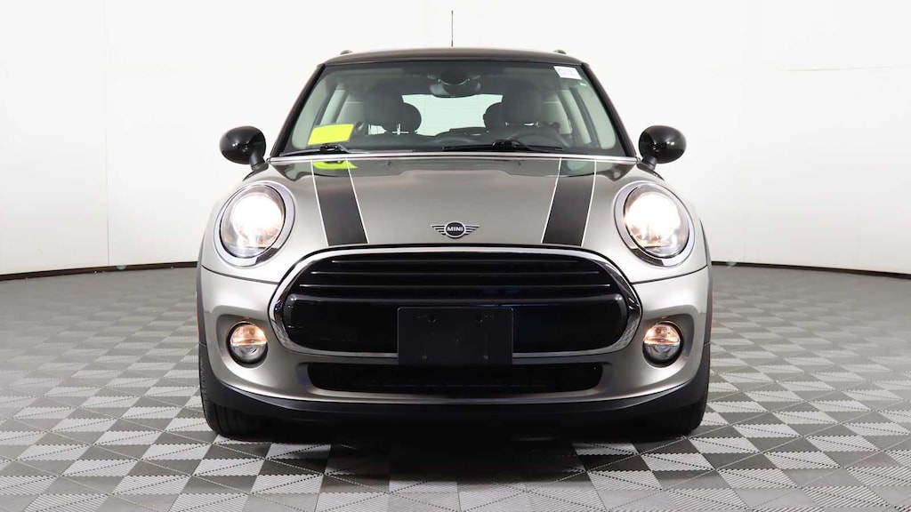 Used 2019 MINI Hardtop 2 Door Cooper Signature Hatchback