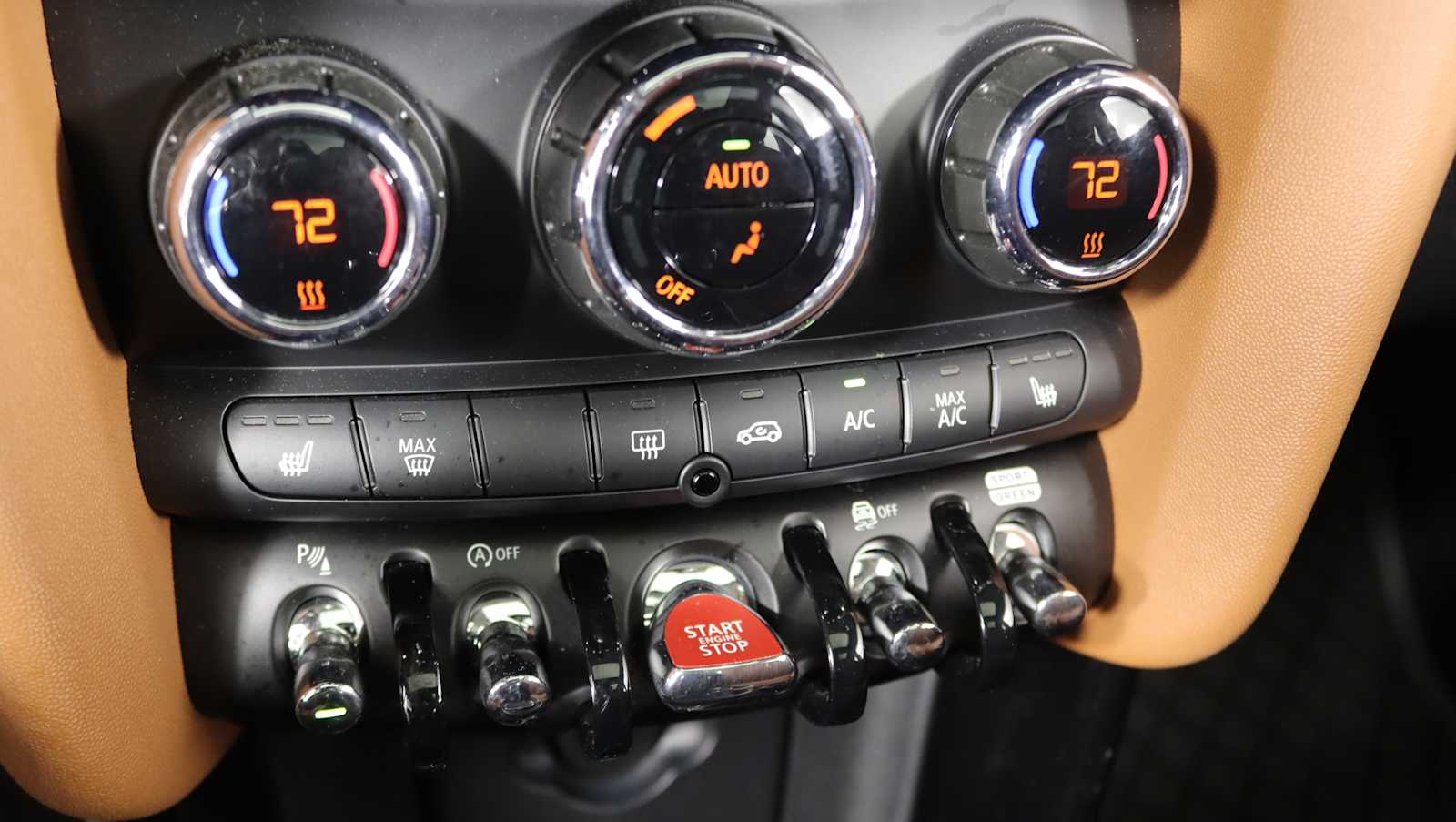 used 2023 MINI Hardtop 2 Door car, priced at $28,761