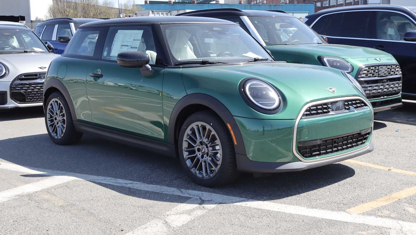 2026 MINI Hardtop's photo