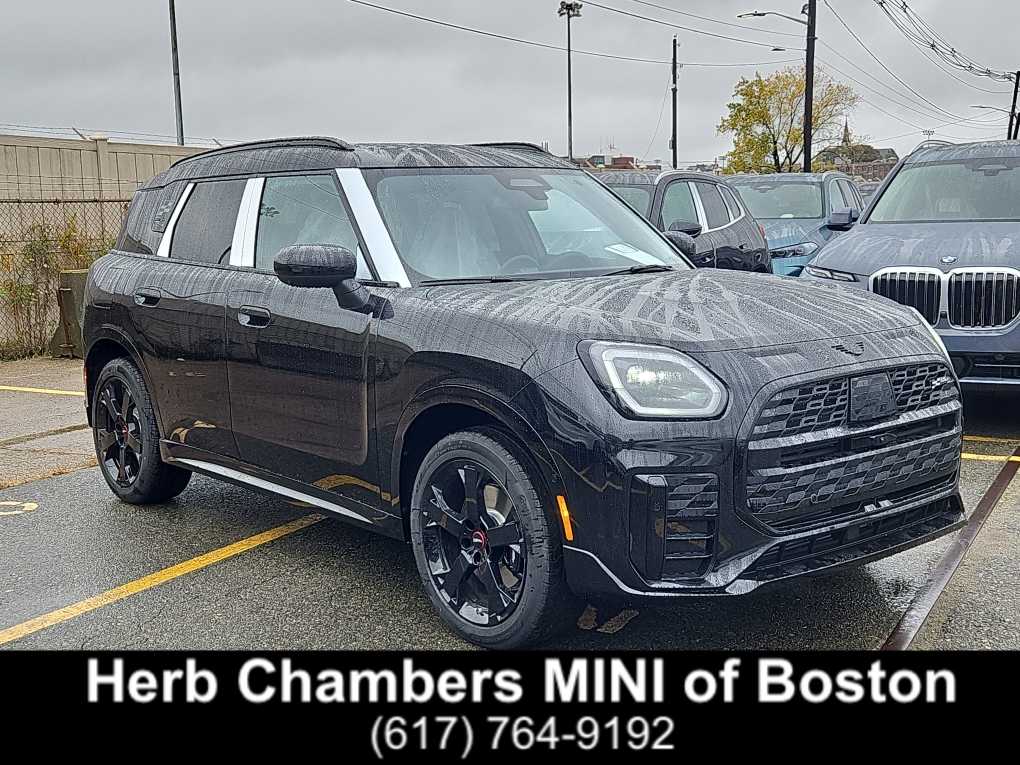 2026 MINI Countryman S's photo