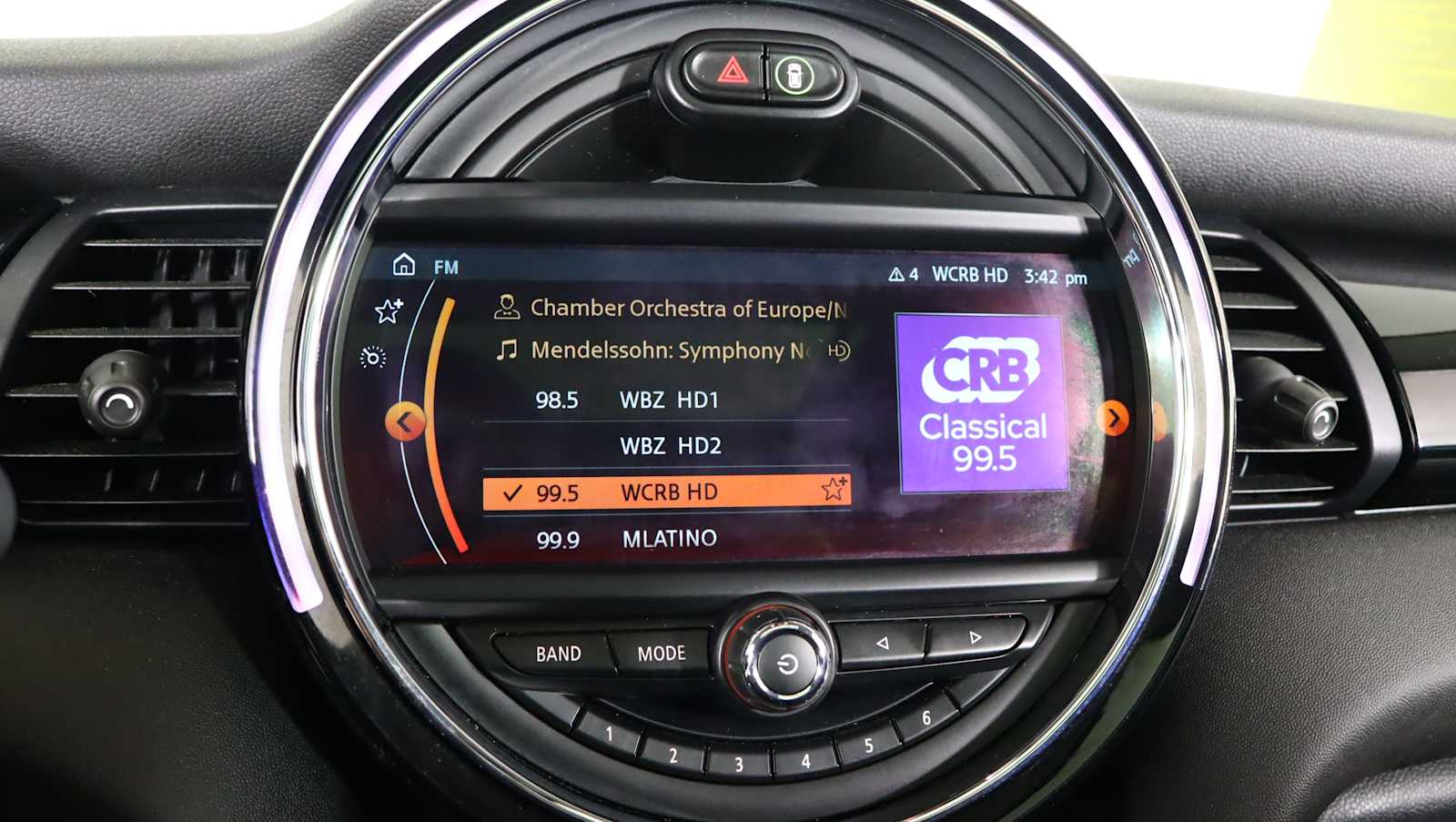 used 2019 MINI Hardtop 2 Door car, priced at $19,036