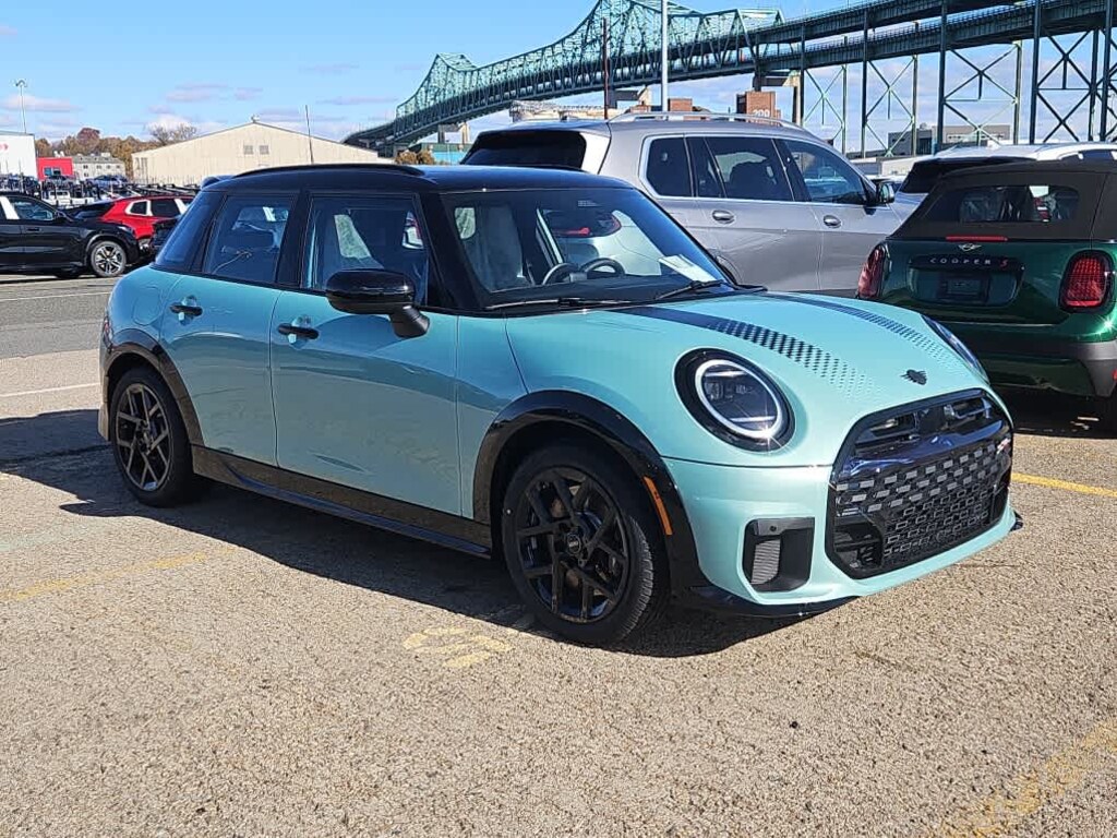New 2026 MINI 4 Door Iconic Sedan