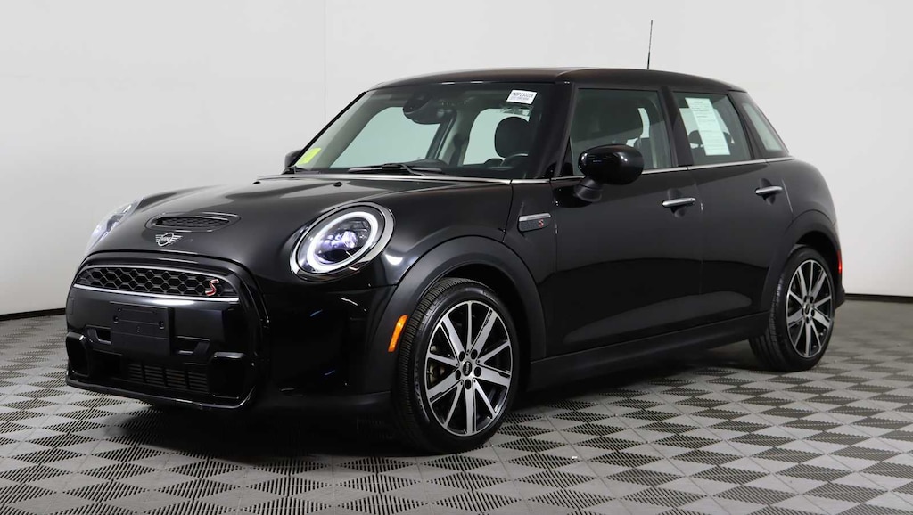 Certified 2023 MINI Hardtop 4 Door Cooper S Hatchback