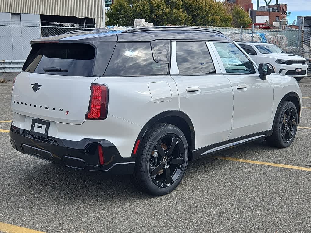 2026 Mini Countryman S ALL4 photo 2