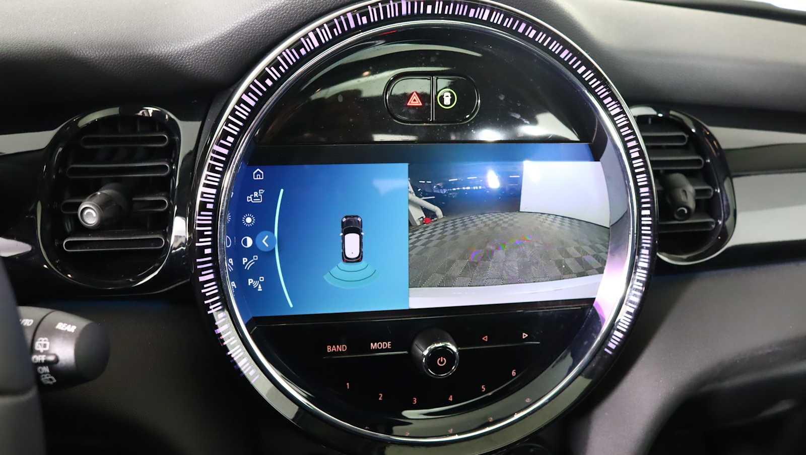 used 2023 MINI Hardtop 4 Door car, priced at $23,558