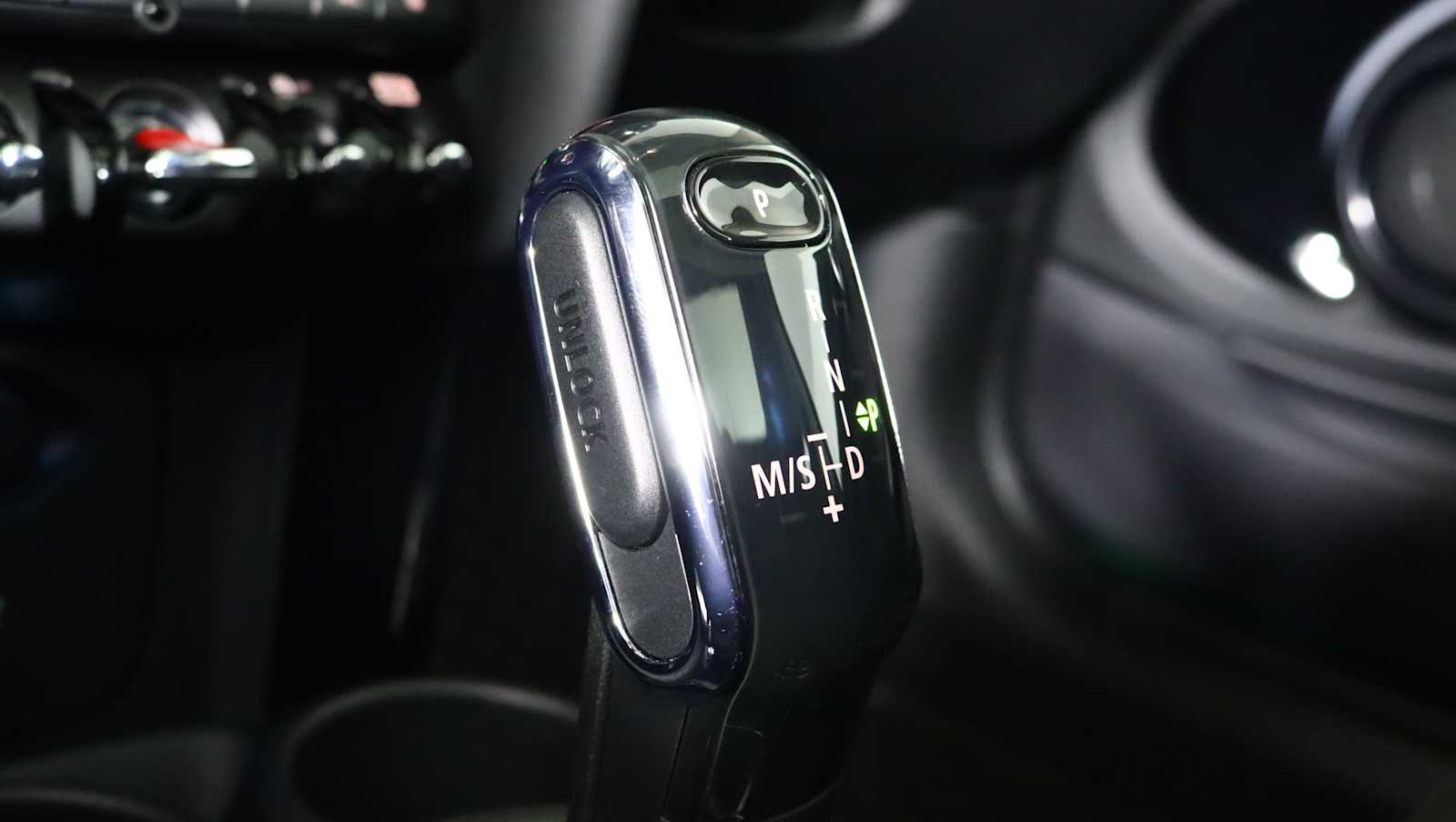 used 2023 MINI Hardtop 2 Door car, priced at $23,771