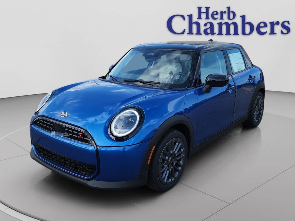 New 2026 MINI 4 Door Signature Plus Sedan