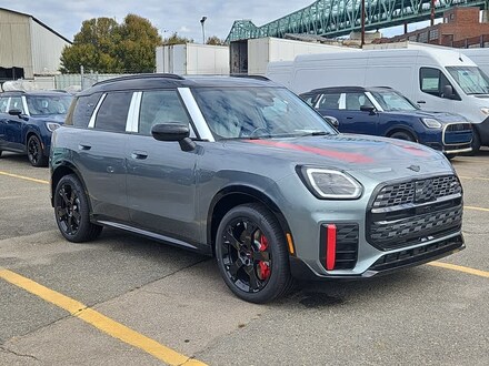 2026 MINI Countryman Iconic SUV