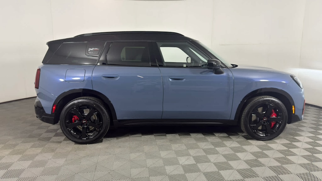 New 2027 MINI Countryman Iconic SUV