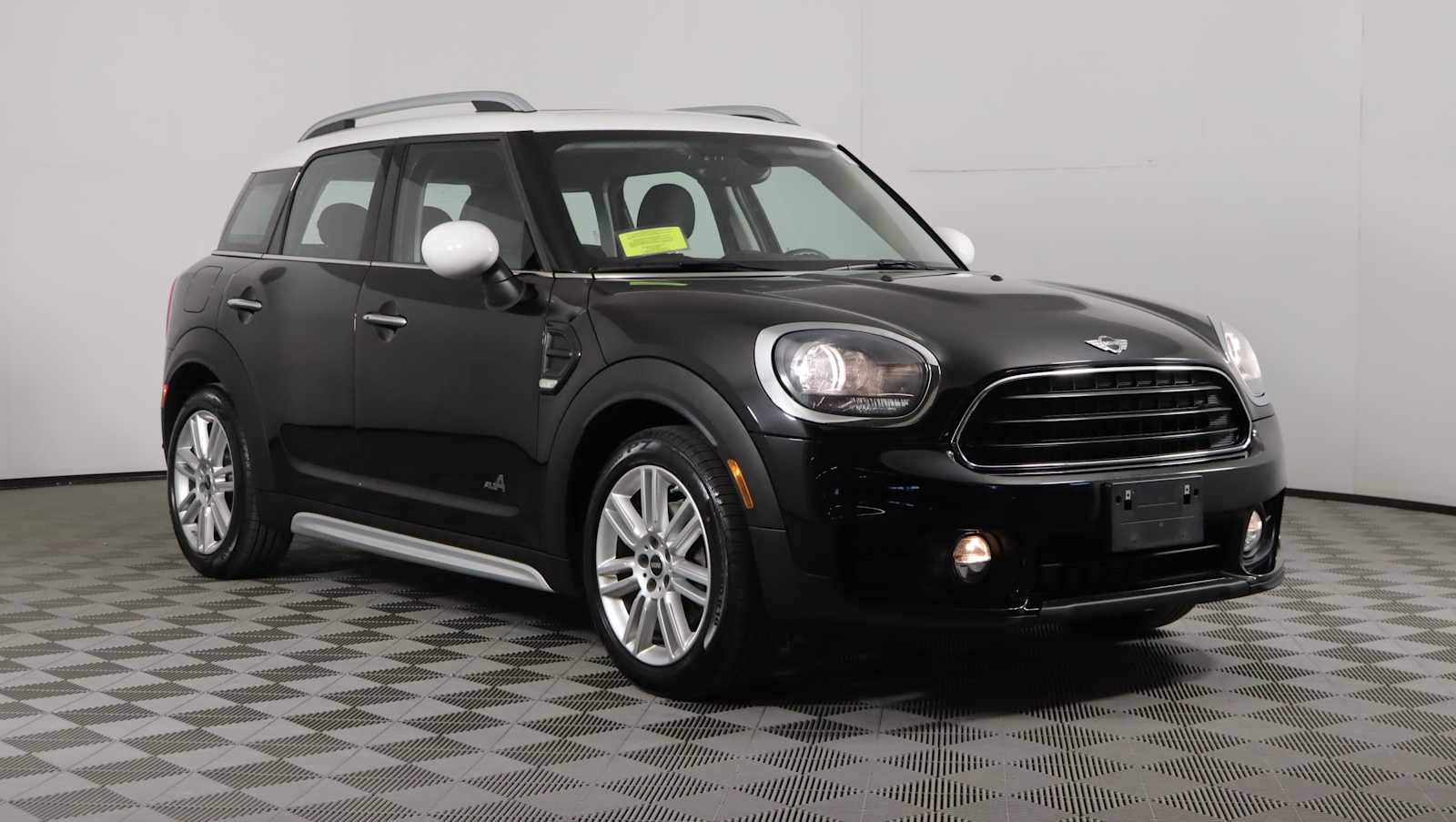 2018 MINI Countryman Base